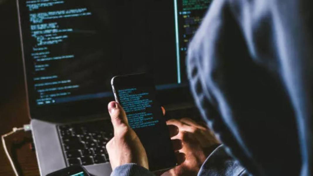 Güvenlik Uzmanlarından Hemen Silin Uyarısı! Bu Uygulamalarla Ağlarına Düşürüyorlar 6